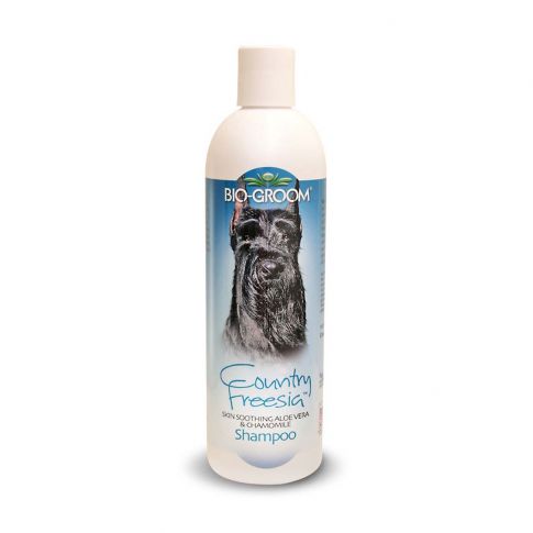 Biogroom Country Freesia Natural Scents Dog shampoo – 355ml